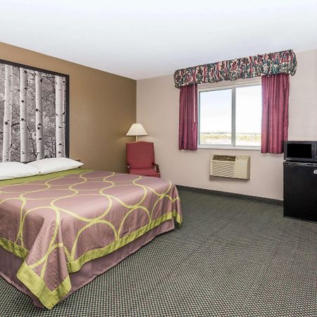 Super 8 By Wyndham Ft. Morgan Hotel Форт Морган Екстериор снимка